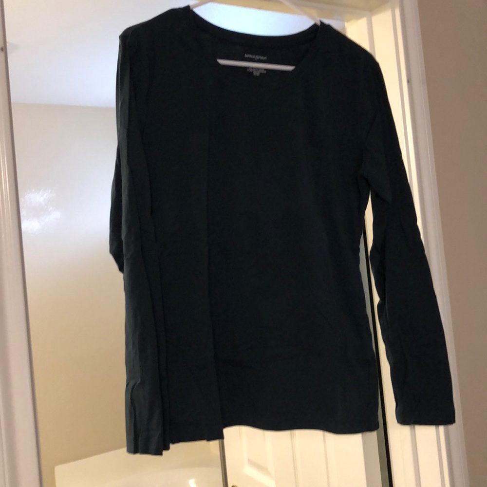 Banana Republic long sleeve tshirt